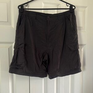 Columbia Charcoal Cargo Shorts with Classic Design